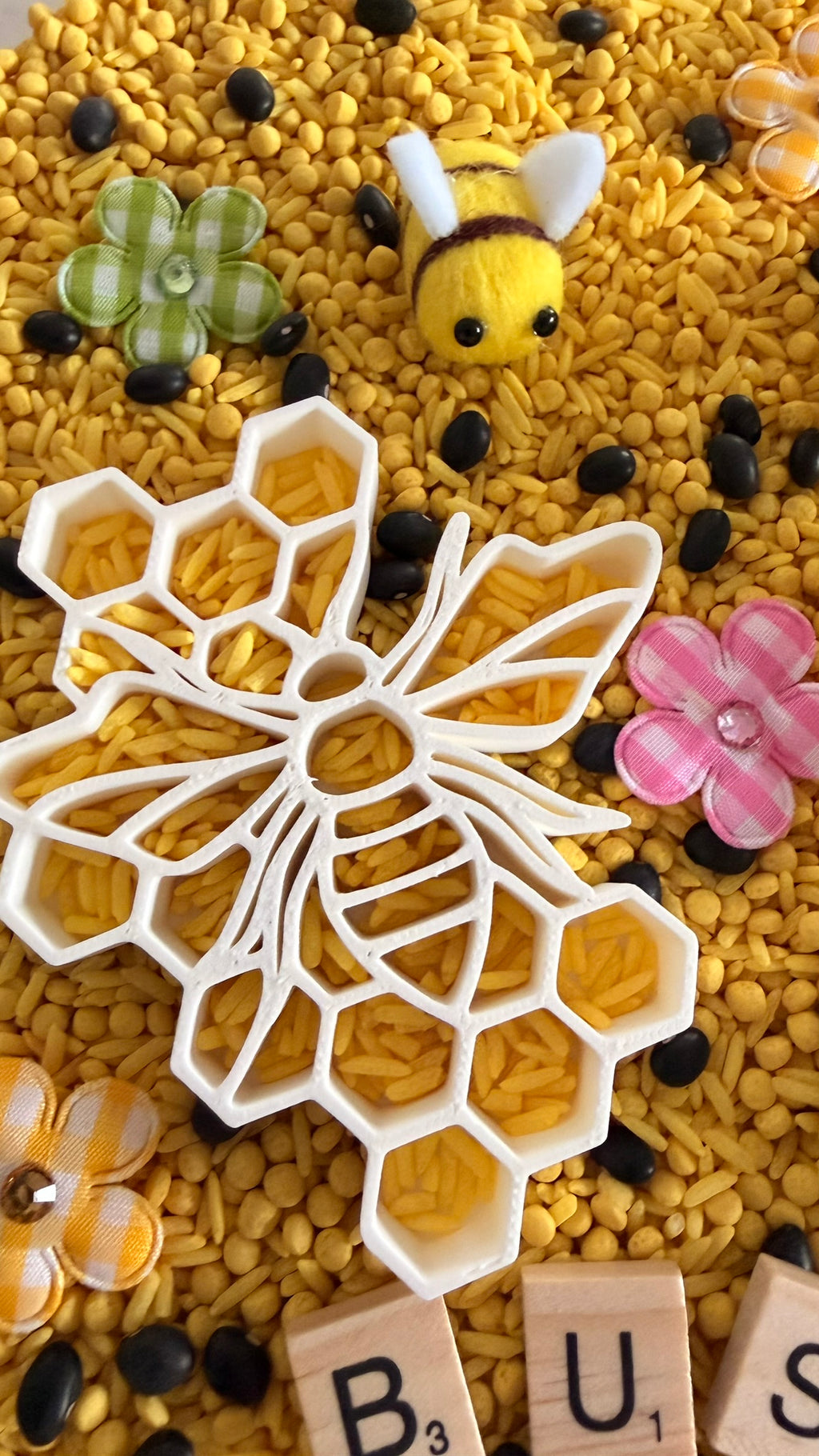Busy Bee Sensory Bin